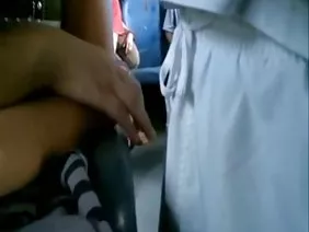 有關愛好者Alex Leslie教女粉絲口交。他被Nastya Rybka吸走了,他的甜美臉龐像一個直立的成員。隨著硬頭撞擊女性額頭,寶寶不會感到不適,因為豐滿的嘴唇擁抱陰囊的皮膚,舌頭開始起作用。他本能地撫摸著那袋雞蛋,滑過韁繩,試圖找到男性的肛門,以加強一個無恥的伴侶的殘肢。驚訝的情人用手摀住樹幹,彷彿希望用精子沖洗Nastya Rybka那漂亮的臉,或者將molodya衝到她的喉嚨裡。女士們大致將pisyun推進女朋友的陰部,用手抓住頭髮,然後用手抓住賤人,用他的第二隻手閉上嘴巴。他要把妓女Nastya Rybka搞砸到忘記自己名字的地步。在來自辣根粉碎的生殖器官的棕髮內部,一切都將開始擠壓和打鼾,並且向Alex Leslie方向祈禱將要求立即射精。