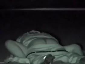 女朋友聚集起來，向一個能夠獲得最酷節日門票的人乞討。 Naomi Woods已經準備好在專業之前跪下，如果有必要的話，可以在臉頰上取下雞巴，而伴侶依靠運氣。在最關鍵的時刻，女朋友決定通過電話聊天，讓一個漂亮的金發女郎被一個高大的英俊人撕裂。女孩不進屋，譴責拿俄米的種馬用冰沙做愛男性原來是一個經驗豐富的他媽的利他主義者，能夠誘發多次性高潮，但最重要的是他喜歡聽到她喜歡的客人的性感吶喊。約翰一見鍾情，現在他與一個狡猾的女朋友羨慕的他媽的作弊關係。