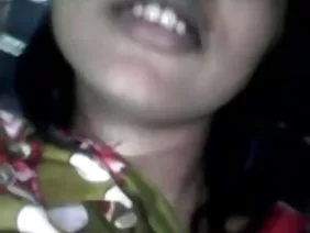 年輕人剛剛開始共同生活，並決定愚弄他們熱情關係的非常坦率的視頻。小母牛從浴室裡出來，裹著一條毛巾，開始勾引她的男朋友，男朋友立即將她拖進臥室，在那裡快樂的叫喊她亂搞她的屁股和她的乳房上的cums。